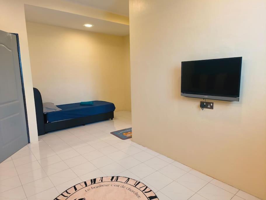 Big House Double Storey Dr8 Rumah percutian Ipoh