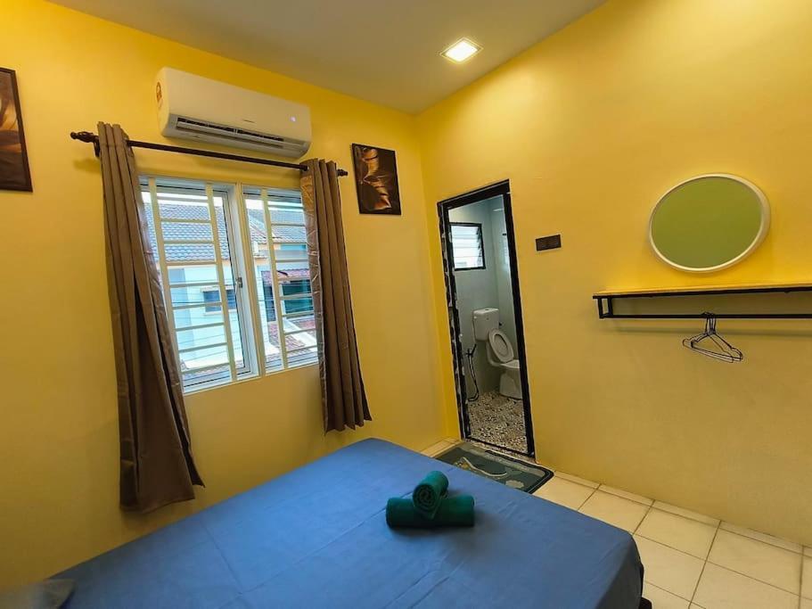 Big House Double Storey Dr8 Ipoh
